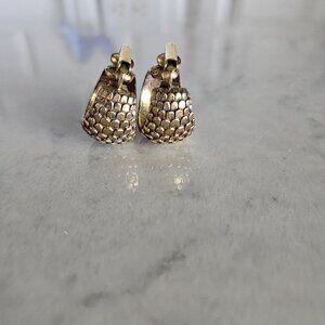 GOLD FISH SCALE WIDE HOOP CLIP-ON EARRINGS